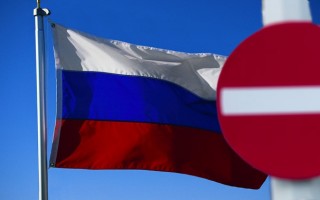 Украина вместе с тремя странами продлили санкции против России
