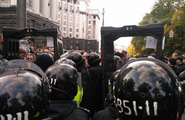 Что происходит под парламентом: появились новые подробности (видео)