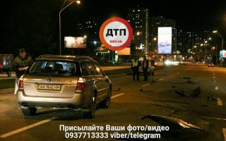 В Киеве пьяный полицейский послужил причиной крупного ДТП (фото)