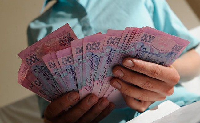 «Письма счастья» придут каждому пенсионеру: что нужно знать