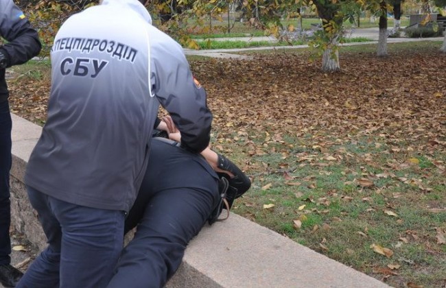 Еще один следователь полиции погорел на взятке (фото)