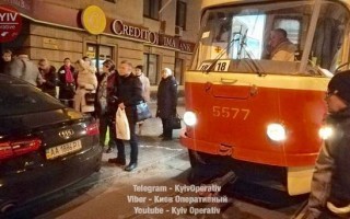 Киевляне жестко мстят «героям парковки»