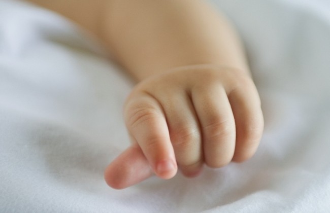 Женщина предстанет перед судом за попытку продать своего ребенка