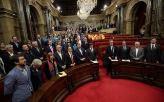 В Каталонии парламент объявил о независимости от Испании