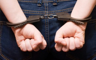 В Вышгороде злоумышленник ограбил две кофейни на 500 тыс. грн