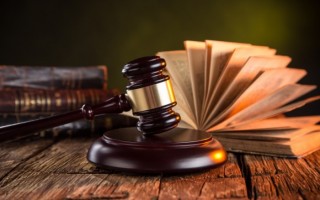 За что хотят уволить 14 судей из зоны АТО (видео)