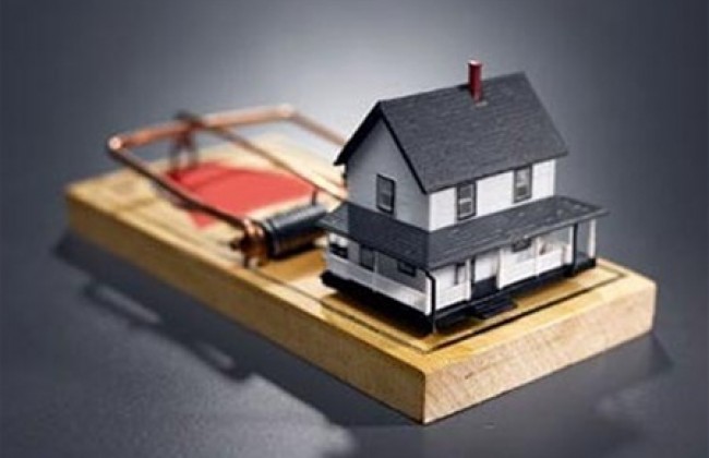 Столичні правоохоронці викрили велику аферу з житлом (фото)