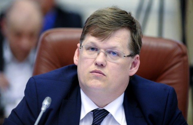 Розенко сообщил, когда повысят соцпенсии и что ждет льготников