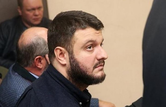 На сына Авакова надели электронный браслет