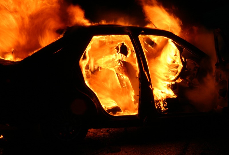 Масштабные пожары в Одессе: горело более 15 автомобилей