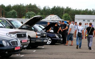 В Украине стали больше покупать подержанные автомобили