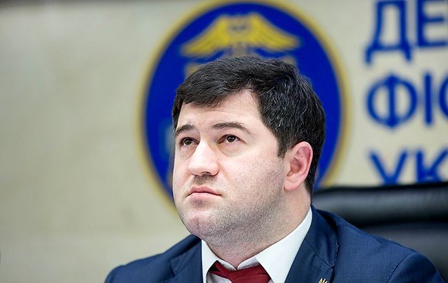 Прокуроры САП вручили Насирову обвинительный акт
