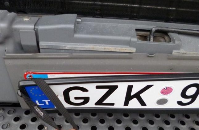 Автомобили на еврономерах: Литва подготовила «сюрприз» владельцам