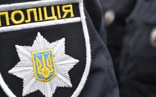 С ножом в груди: 15-летнюю киевлянку нашли мертвой в квартире