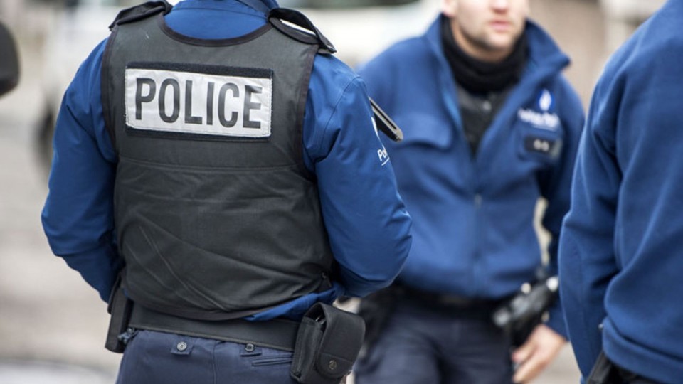 Французский полицейский застрелил 3 человек и покончил с собой