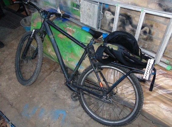 В Киеве вор на велосипеде украл винтовку