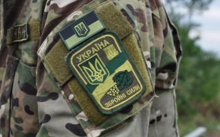 Омбудсмен требует, чтобы военнослужащих не использовали в качестве грузчиков