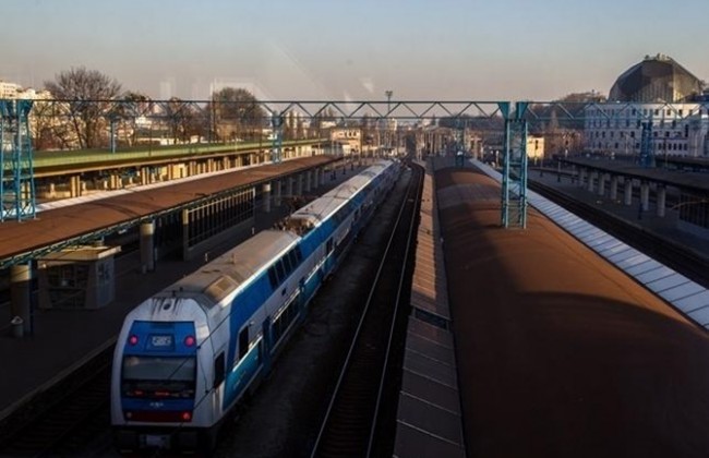 На новогодние праздники «Укрзализныця» запустит дополнительные рейсы