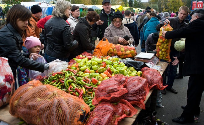 Большую распродажу продуктов устроят киевлянам
