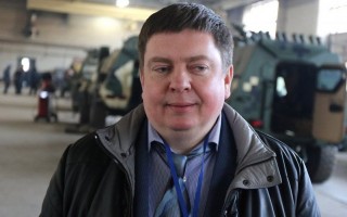 За бешеные деньги директор сдавал в аренду госпредприятию свои автомобили