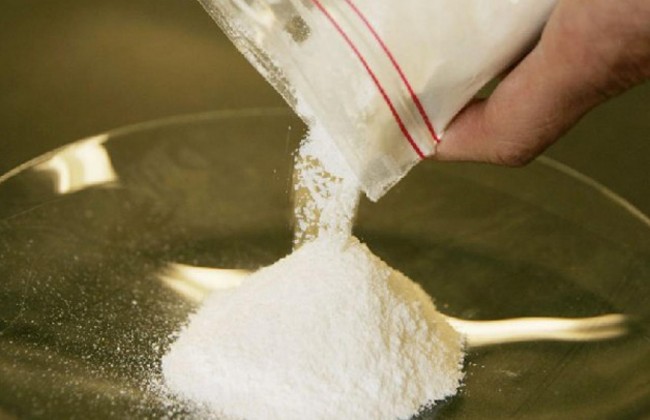 Под Киевом задержали бывшую сотрудницу полиции за торговлю наркотиками