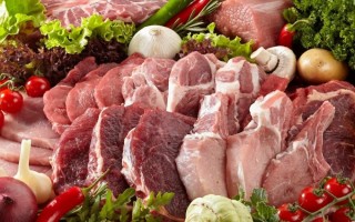 Венгрия прекратила покупать мясо из Украины