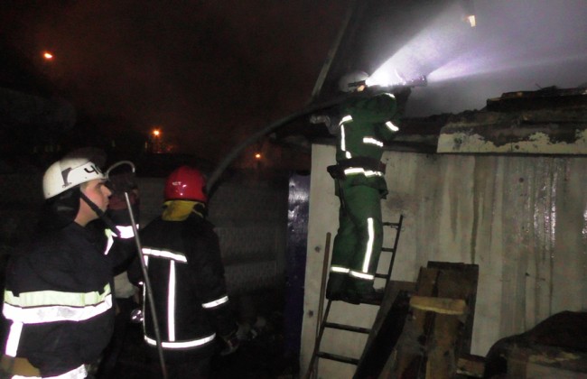 В Житомире пожилой мужчина сгорел в собственном гараже