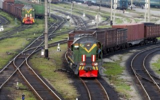 В Харьковской области под поездом погиб мужчина