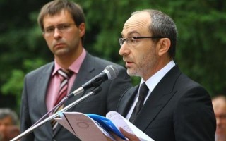 «Скромный» чиновник внезапно разбогател на 15 миллионов