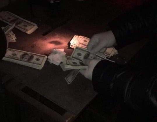 На крупной взятке пойман арбитражный управляющий (фото)