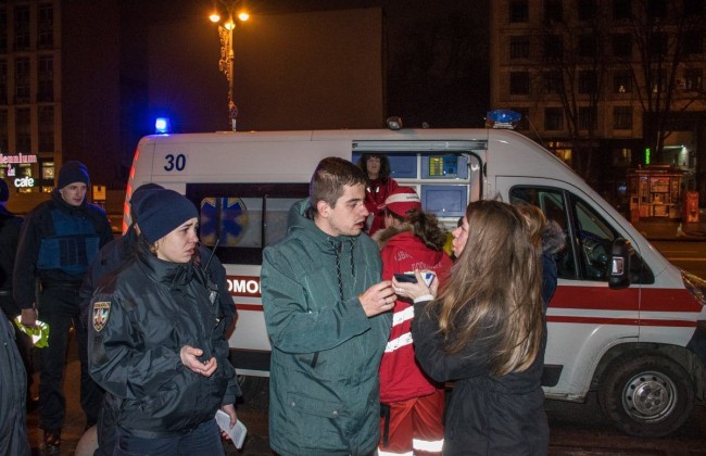 Сотрудники пиццерии жестоко побили трех своих клиентов в Киеве