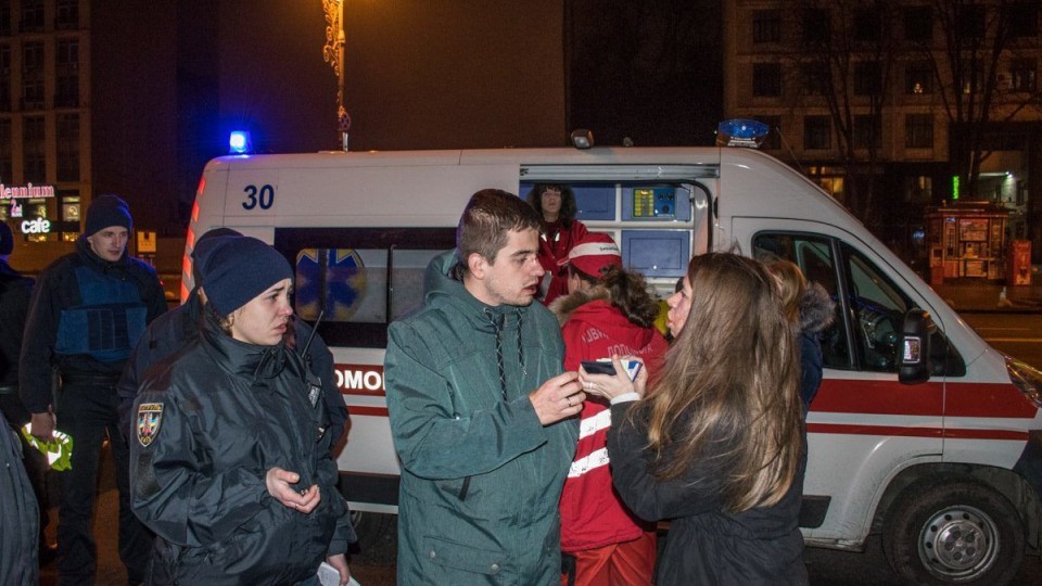Сотрудники пиццерии жестоко побили трех своих клиентов в Киеве