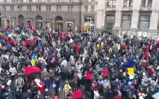 В Киеве проходит марш за импичмент Президента