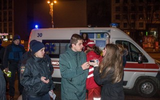 Сотрудники пиццерии жестоко побили трех своих клиентов в Киеве