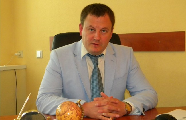 Жена зампрокурора попала в ДТП на незадекларированном Infiniti