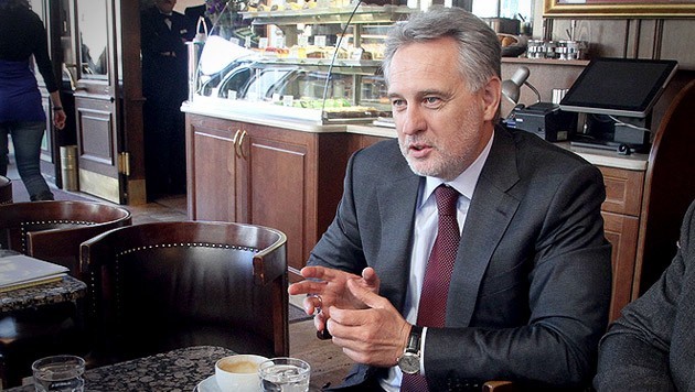 Венский суд вынес окончательное решение по олигарху Фирташу