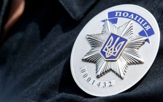 В Днепровском районе водитель устроил стрельбу на дороге