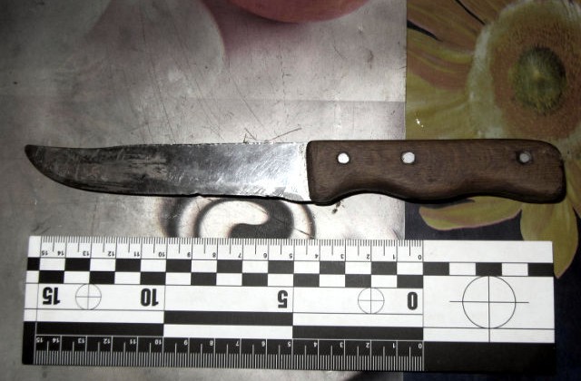 После 20 лет брака муж зверски зарезал свою жену