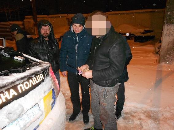 В Киеве задержан мужчина, похитивший иностранца