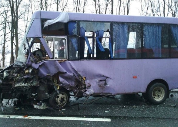 Страшное ДТП во Львовской области с участием рейсового автобуса