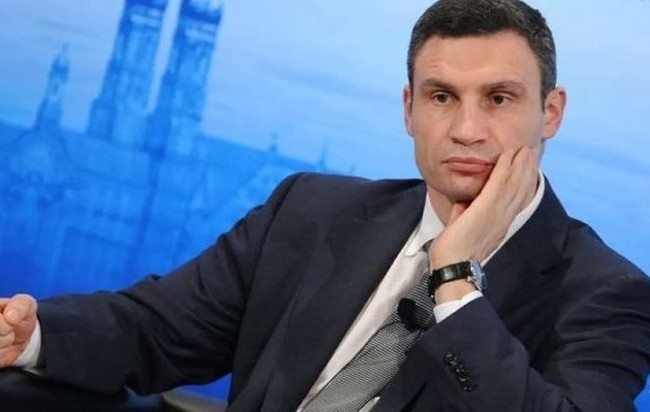 Зарплаты украинских мэров удивили украинцев: названы самые высокие и самые низкие оклады