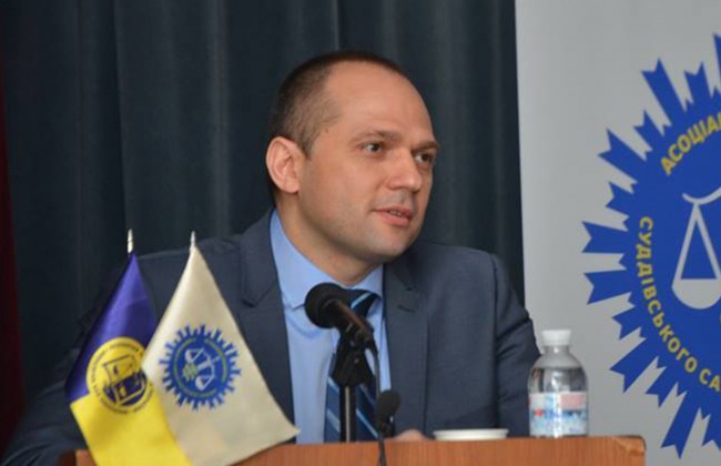 Процесуальні питання ліквідації судів