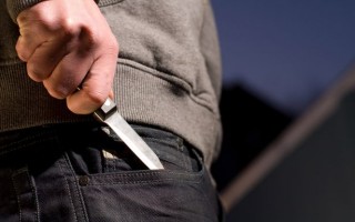 Весь пол в крови: жестокое нападение на продавца поразило украинцев