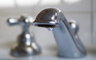 В квартирах киевлян исчезла горячая вода