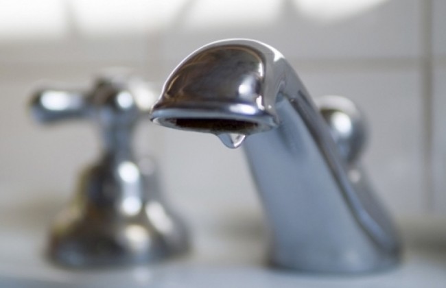 В квартирах киевлян исчезла горячая вода