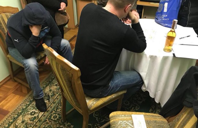 Подарок к Новому году: Савченко давали взятку