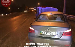 В Киеве произошло тройное ДТП