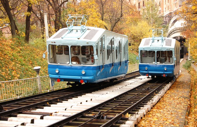 Кличко рассказал, кто предоставит новые вагоны киевскому фуникулеру