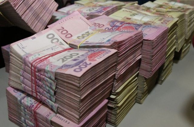 Украинцы поражены: за 4,5 млн продают дом известного налоговика