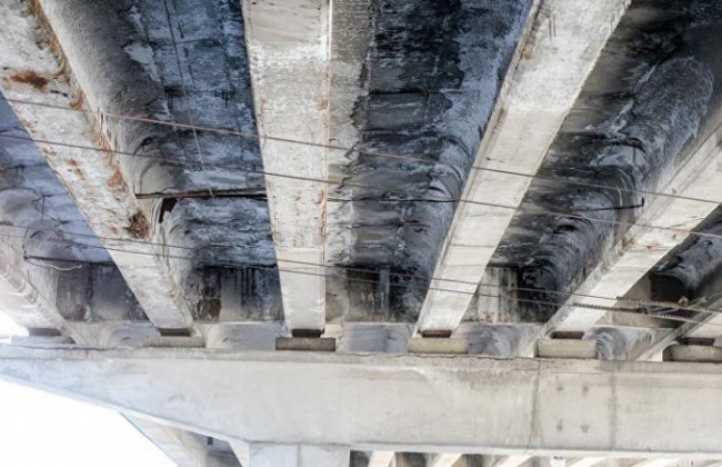 В Киеве произошла серьезная авария на одном из мостов